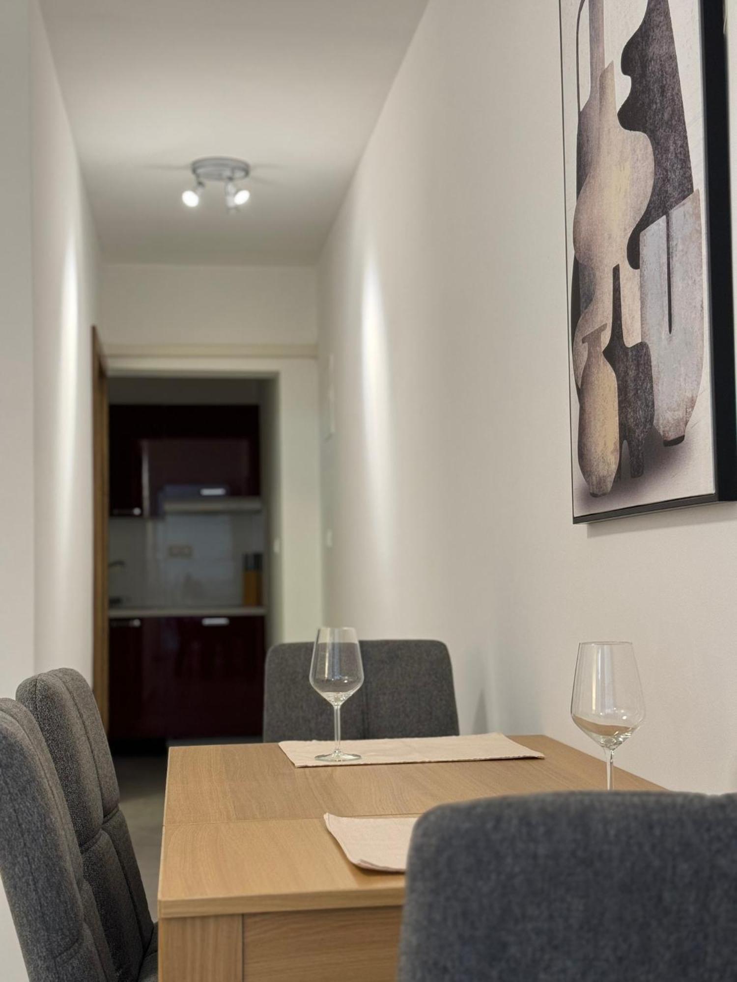 Apartment Bonbon 1