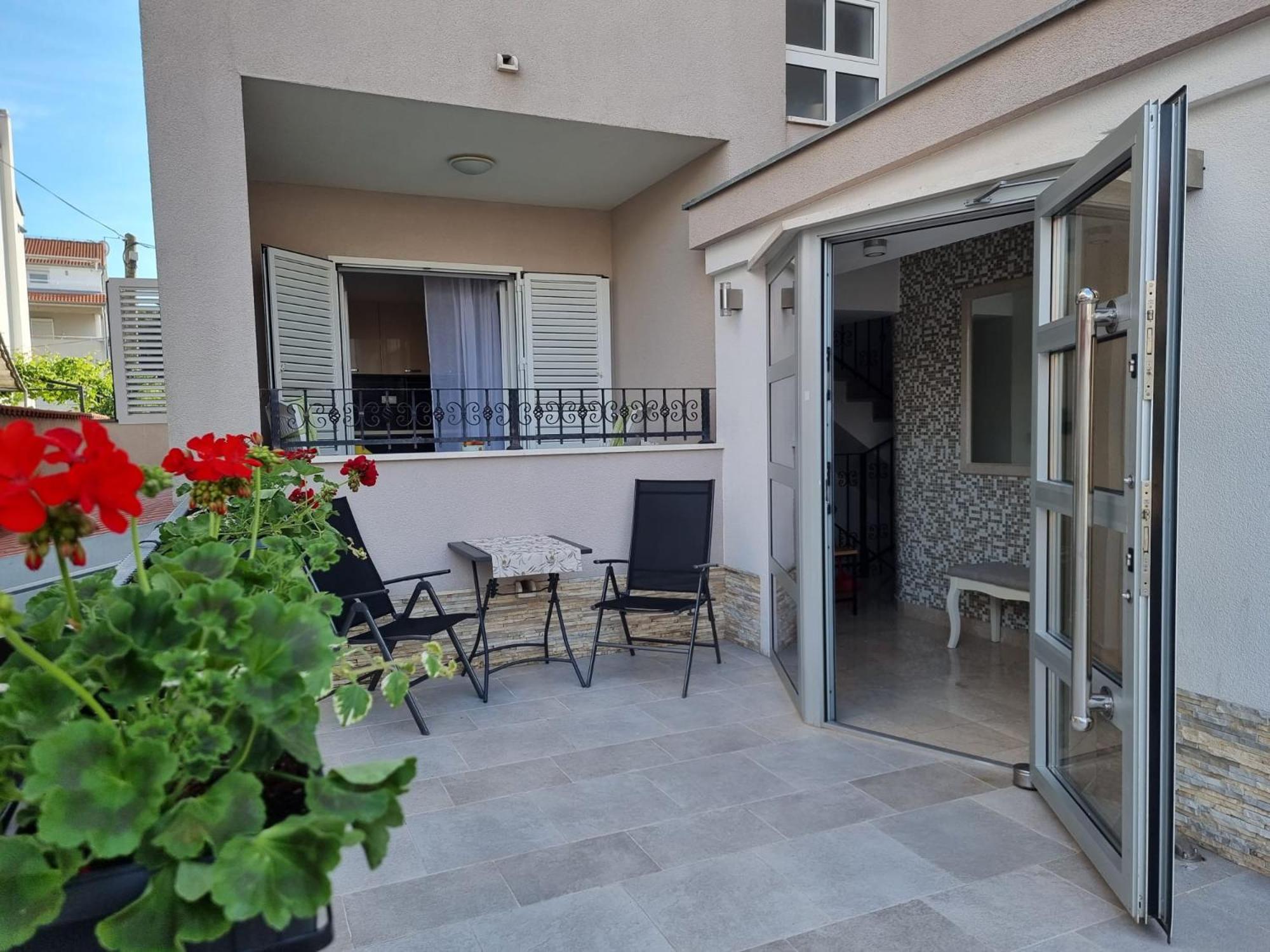 Apartment Bonbon 1 *